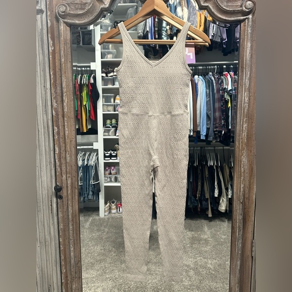 Women's Textured Seamless Bodysuit - JoyLab™ Silver M - Picture 4 of 10